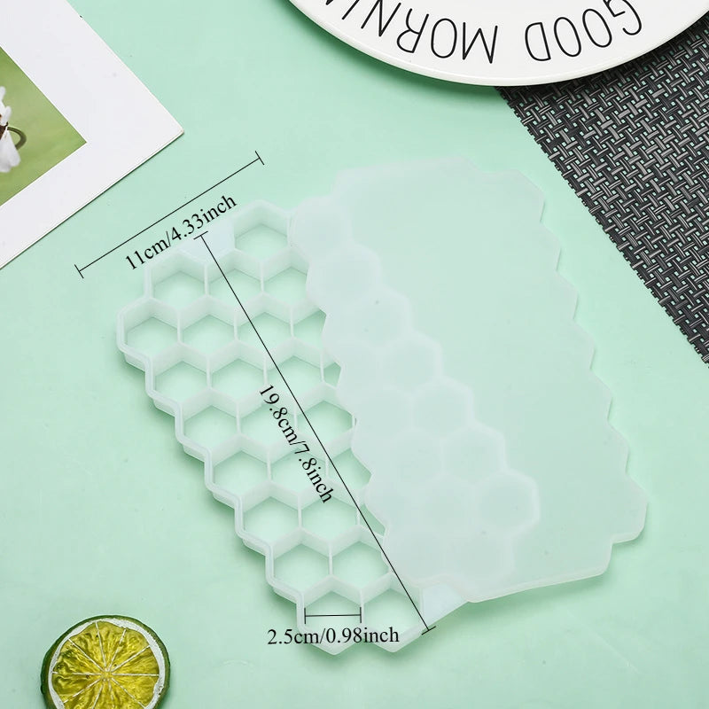 1/2/4PCS Cavity Honeycomb Ice Cube Trays Reusable Silicone Ice Cube Mold BPA Free Ice Maker with Removable Lids